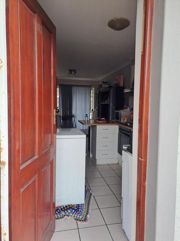 2 Bedroom Property for Sale in Uitzicht Western Cape